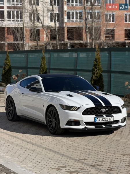 Купе Ford Mustang 2016 в Бучі