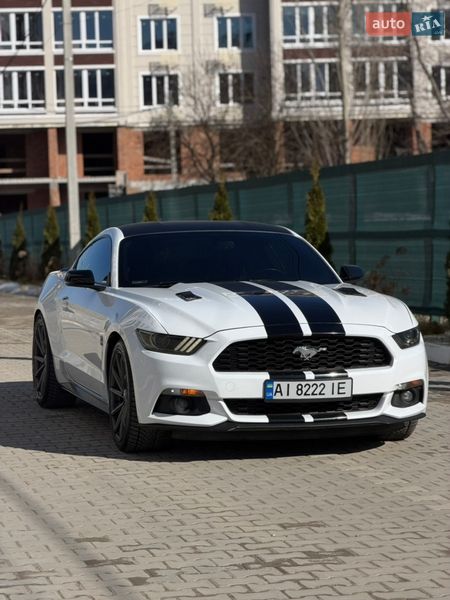 Купе Ford Mustang 2016 в Бучі