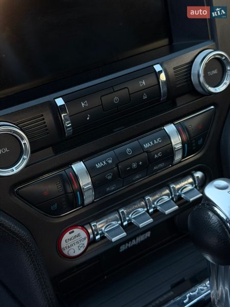 Купе Ford Mustang 2016 в Бучі