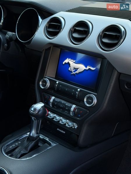 Купе Ford Mustang 2016 в Бучі