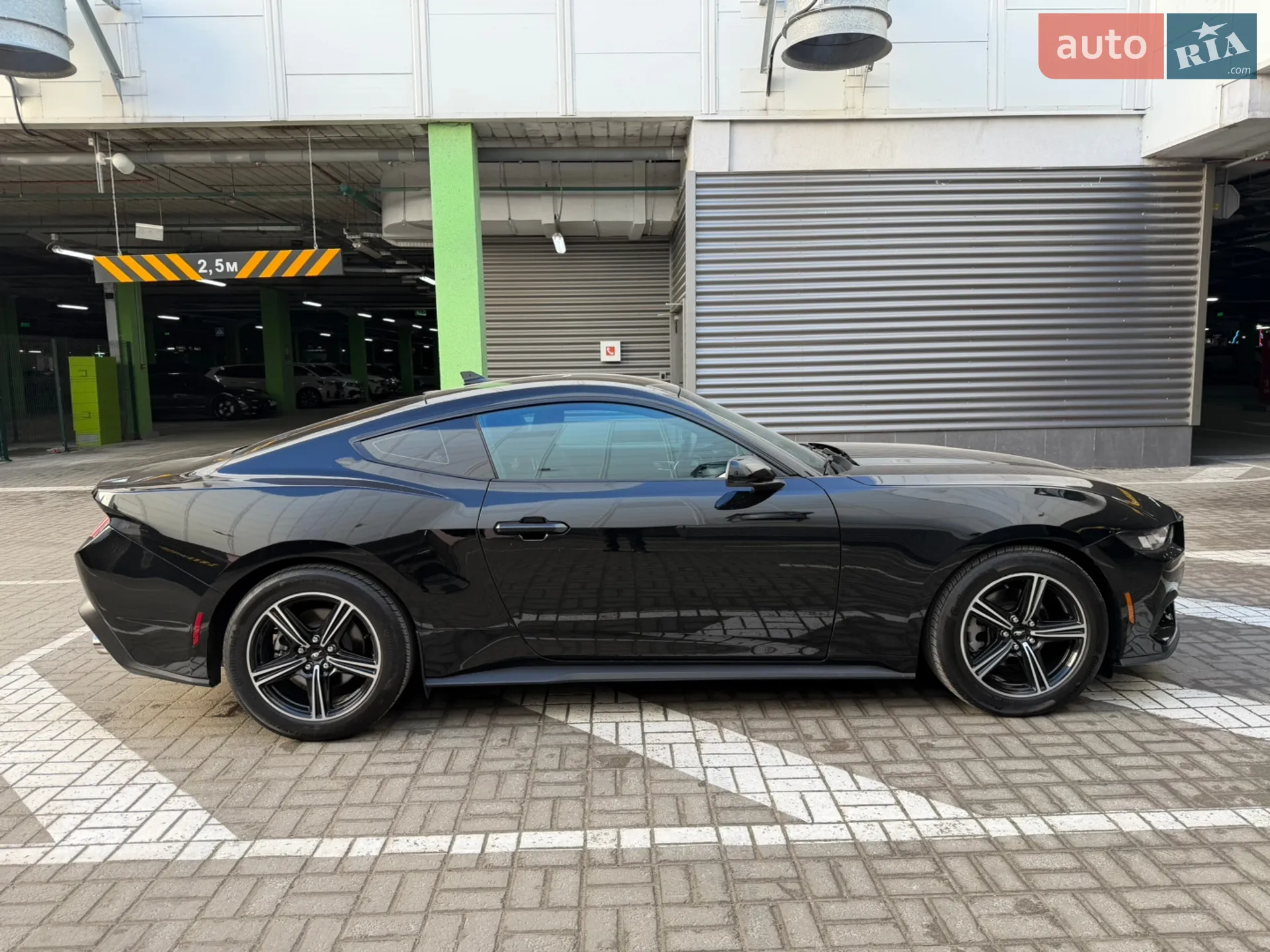 2023 Ford Mustang - мініатюра 7