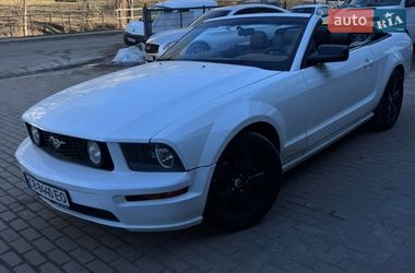 Кабріолет Ford Mustang 2008 в Києві