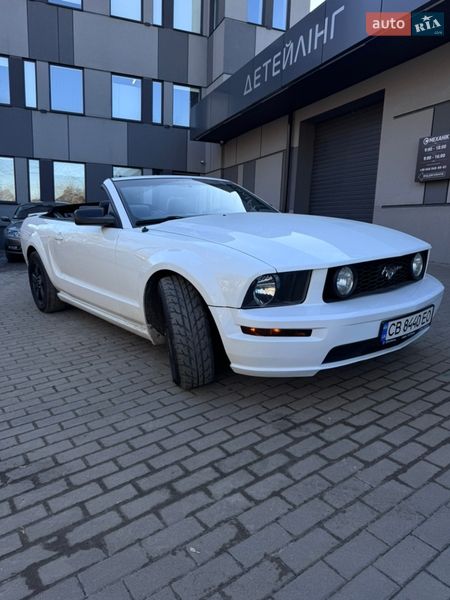 Кабриолет Ford Mustang 2008 в Киеве