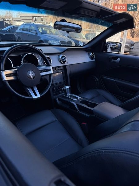 Кабриолет Ford Mustang 2008 в Киеве