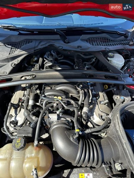 Купе Ford Mustang 2016 в Києві