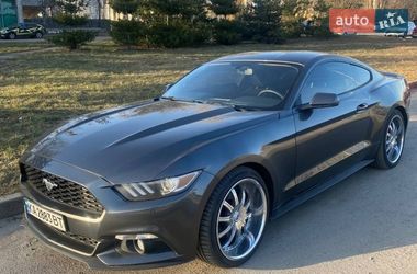 Купе Ford Mustang 2015 в Киеве