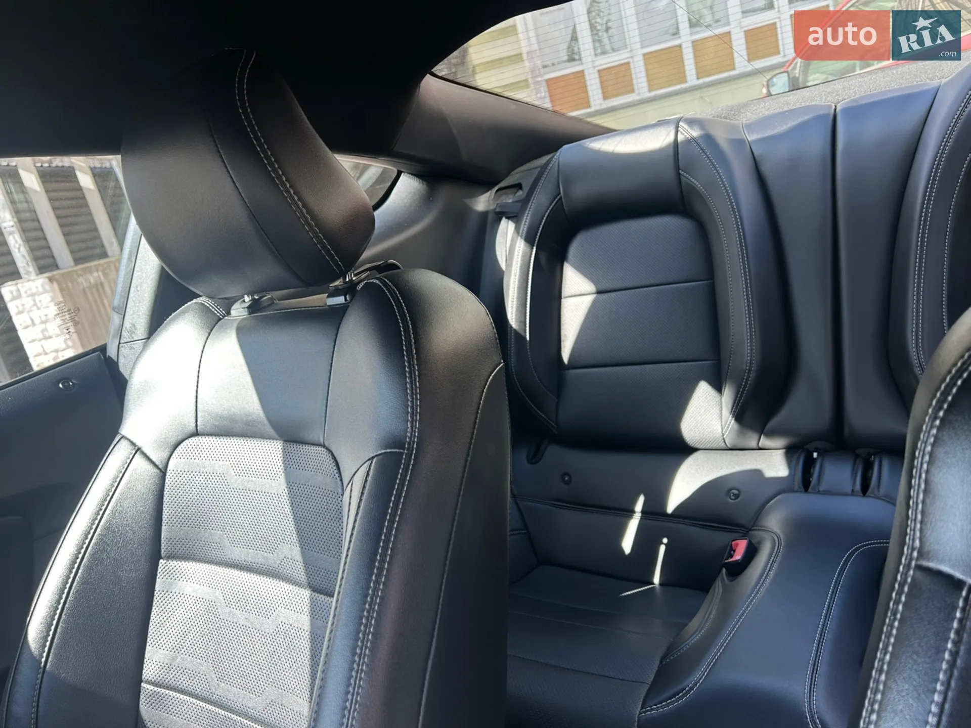2018 Ford Mustang - мініатюра 9