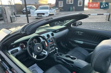 Кабріолет Ford Mustang 2015 в Мукачевому