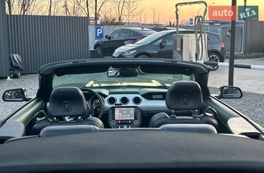 Кабріолет Ford Mustang 2015 в Мукачевому