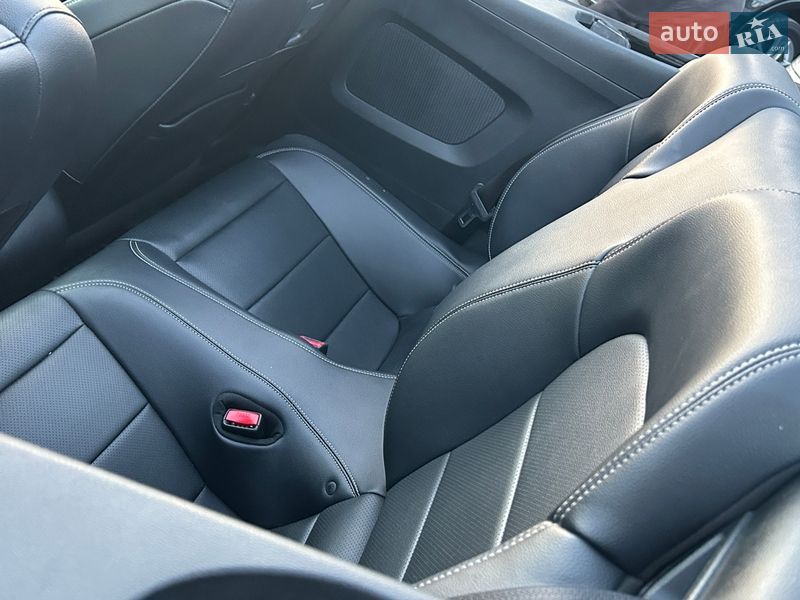 Кабріолет Ford Mustang 2015 в Мукачевому