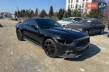 Купе Ford Mustang 2014 в Львове