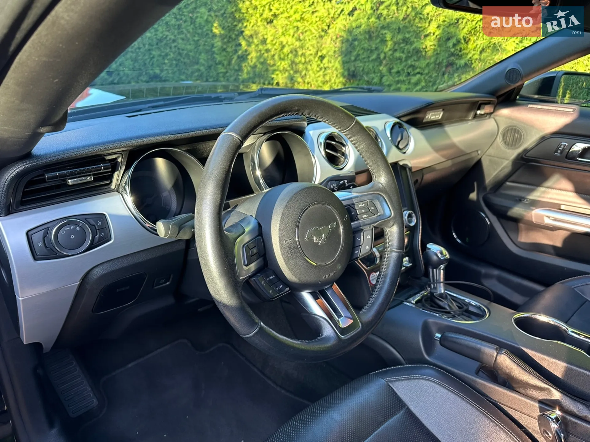 2017 Ford Mustang - мініатюра 14