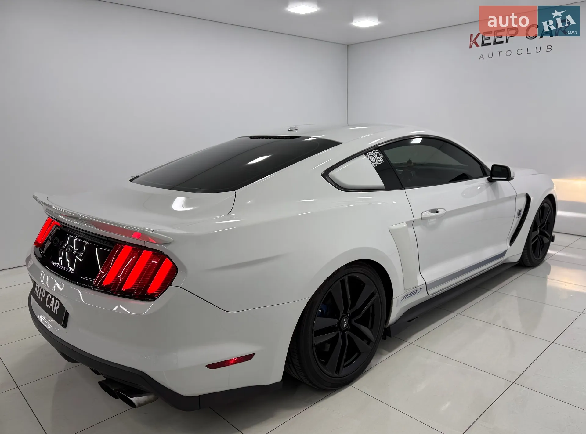 2014 Ford Mustang - мініатюра 21