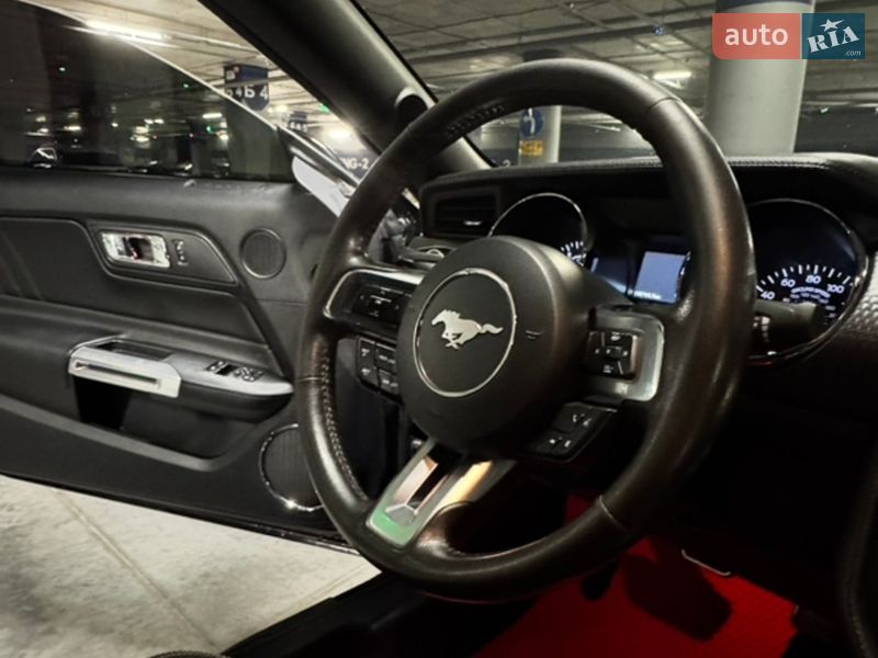 Купе Ford Mustang 2015 в Харькове фото 15 Купе Ford Mustang 2015 в Харькове