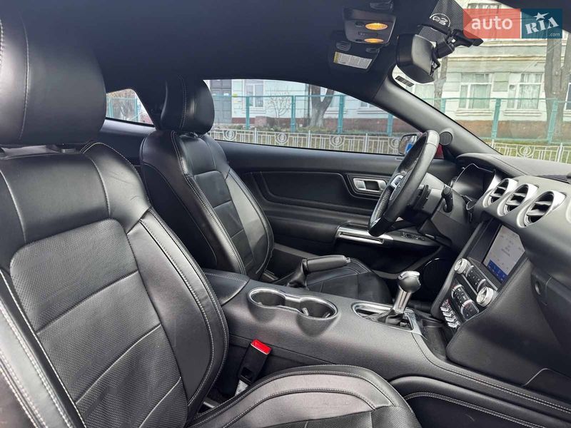 Купе Ford Mustang 2020 в Киеве фото 32 Купе Ford Mustang 2020 в Киеве