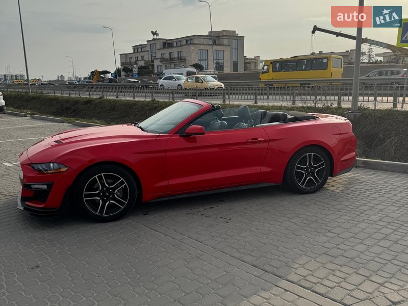 Кабриолет Ford Mustang 2019 в Львове фото 7 Кабриолет Ford Mustang 2019 в Львове