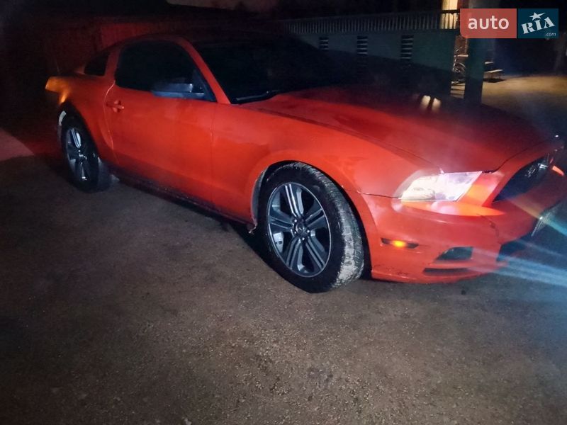 Купе Ford Mustang 2012 в Житомире фото 3 Купе Ford Mustang 2012 в Житомире