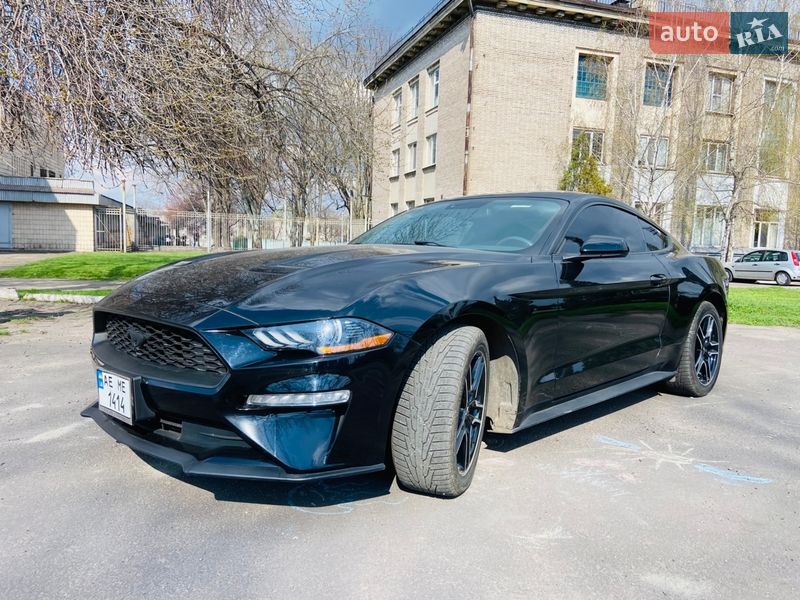 Купе Ford Mustang 2017 в Каменском