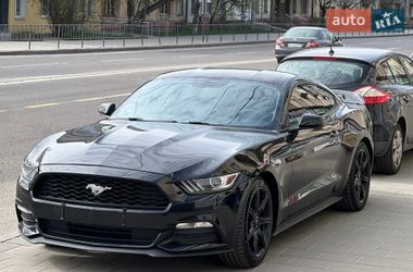 Купе Ford Mustang 2016 в Львові