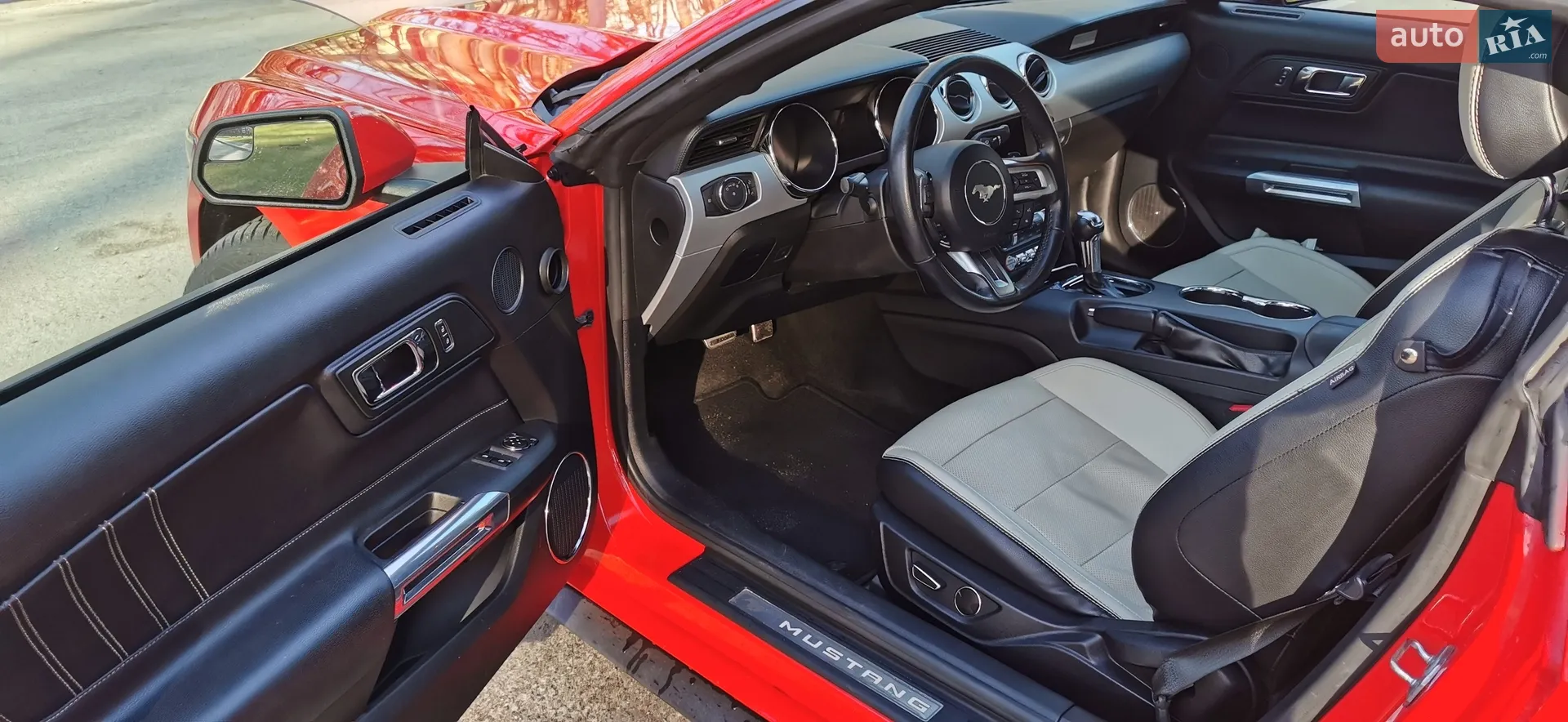2017 Ford Mustang - мініатюра 6
