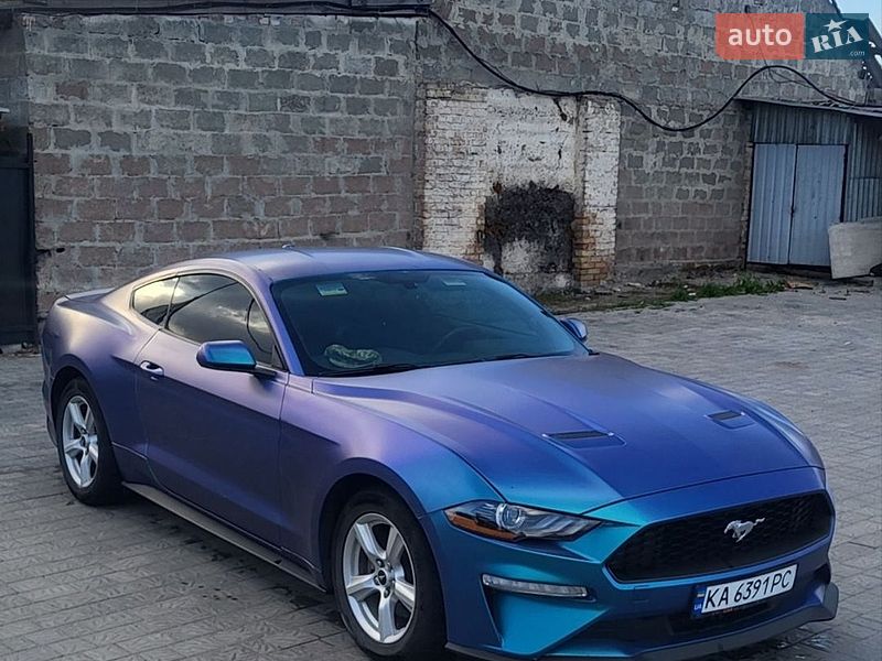 Купе Ford Mustang 2018 в Києві