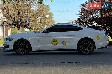 Купе Ford Mustang 2015 в Дніпрі