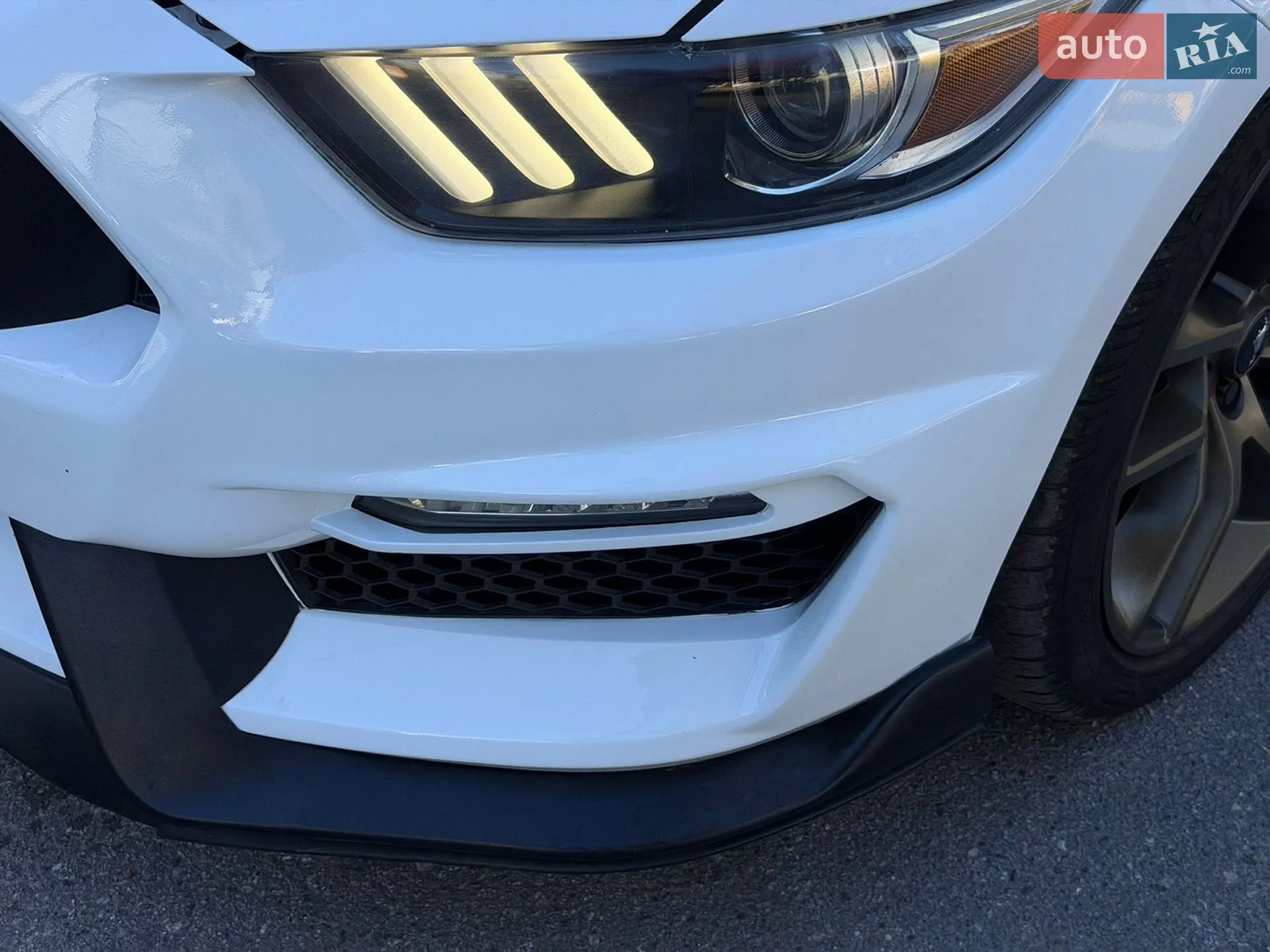 2015 Ford Mustang - мініатюра 16