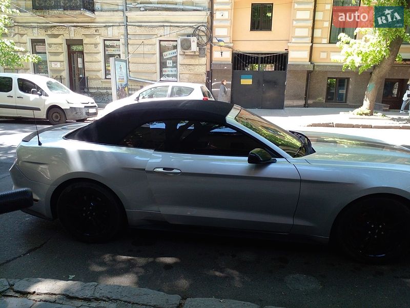 Кабріолет Ford Mustang 2015 в Одесі