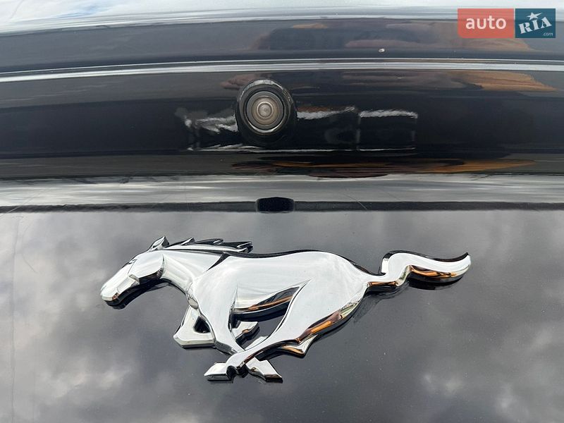 Купе Ford Mustang 2015 в Ирпене