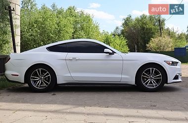 Купе Ford Mustang 2017 в Чернігові