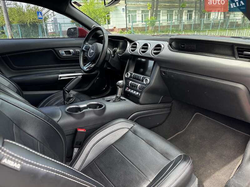 Купе Ford Mustang 2020 в Киеве