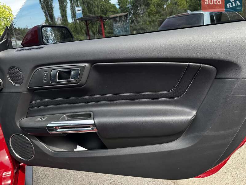 Купе Ford Mustang 2020 в Киеве