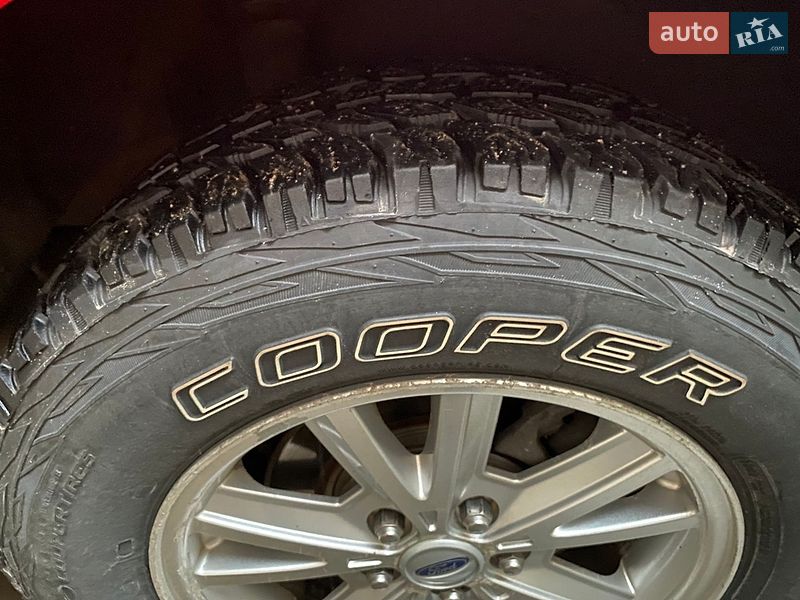 Купе Ford Mustang 2008 в Кропивницькому