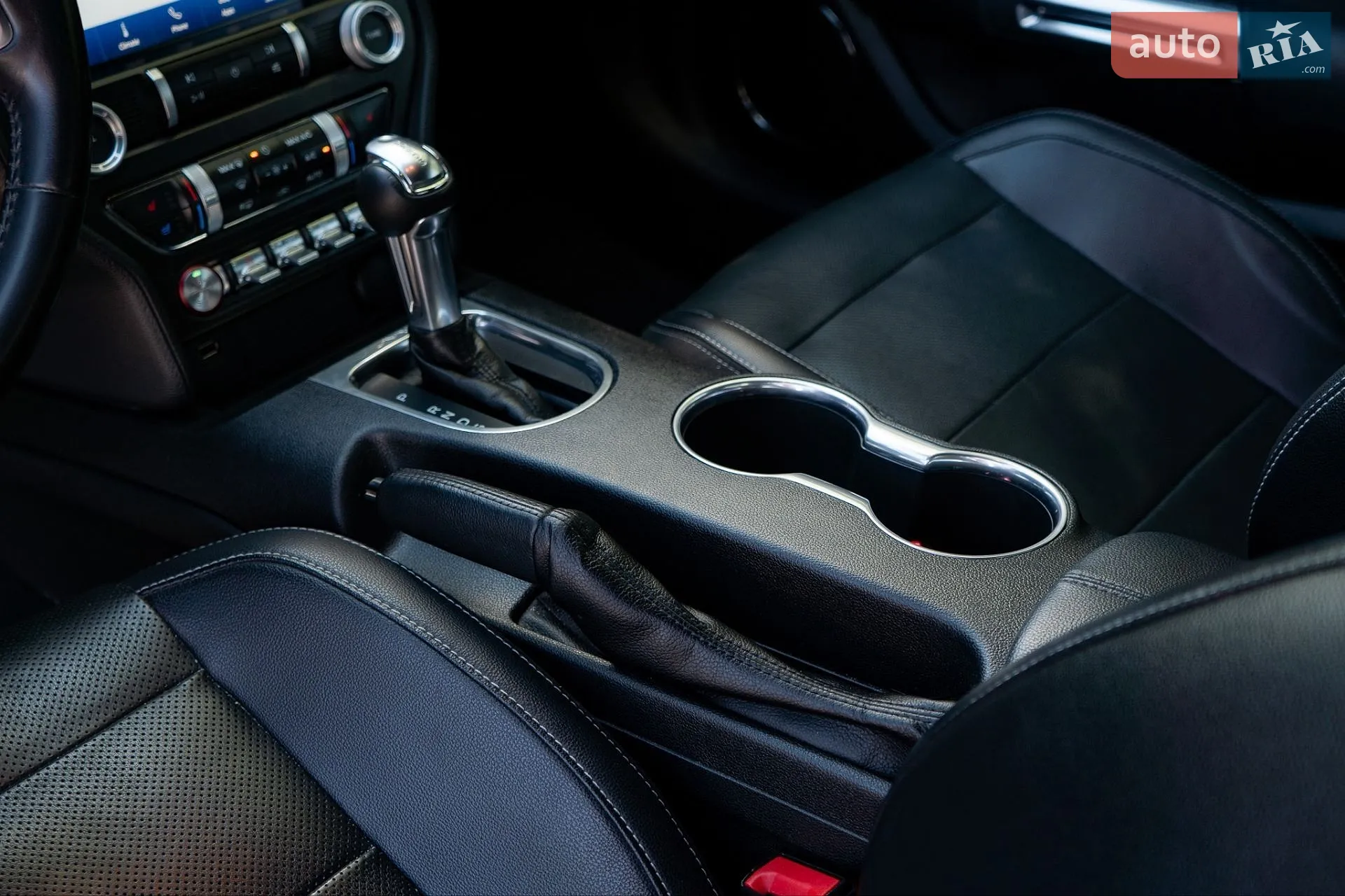 2019 Ford Mustang - мініатюра 23