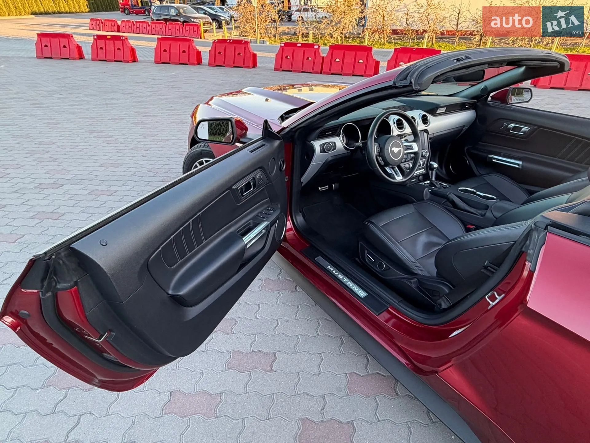 2016 Ford Mustang - мініатюра 16