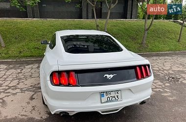 Купе Ford Mustang 2015 в Сумах