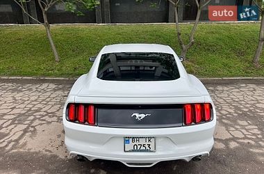 Купе Ford Mustang 2015 в Сумах