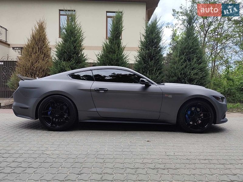 Купе Ford Mustang 2015 в Одессе