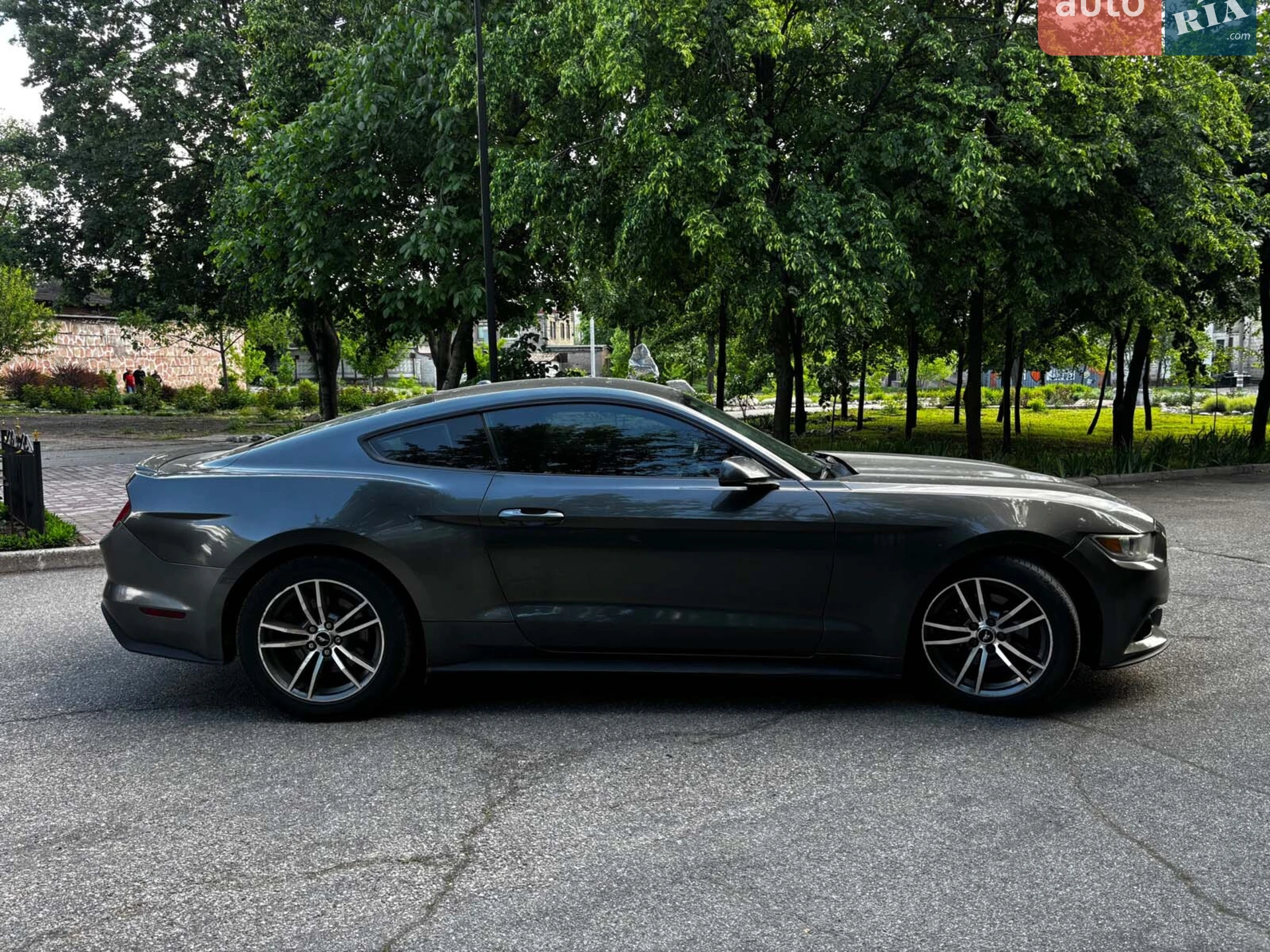 2014 Ford Mustang - мініатюра 6
