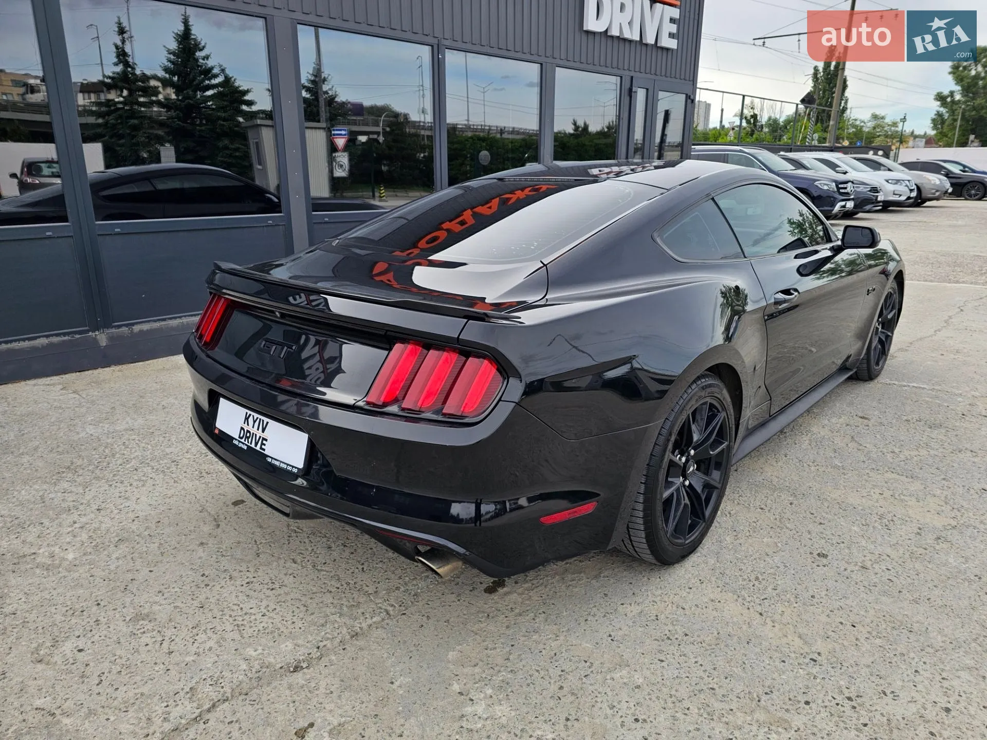 2017 Ford Mustang - мініатюра 10