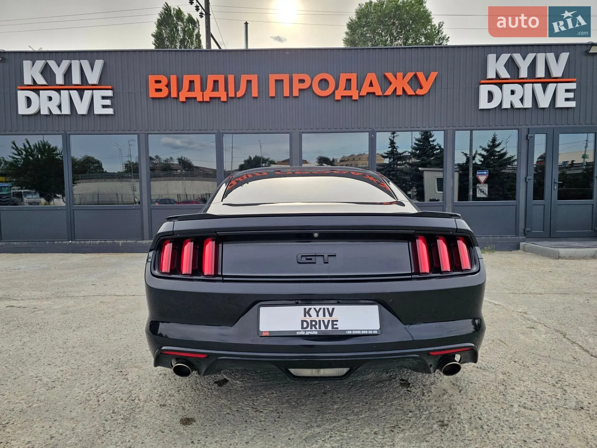 2017 Ford Mustang - мініатюра 19