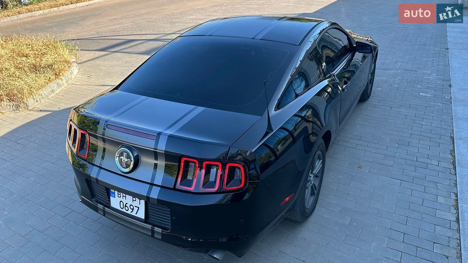2014 Ford Mustang - мініатюра 9
