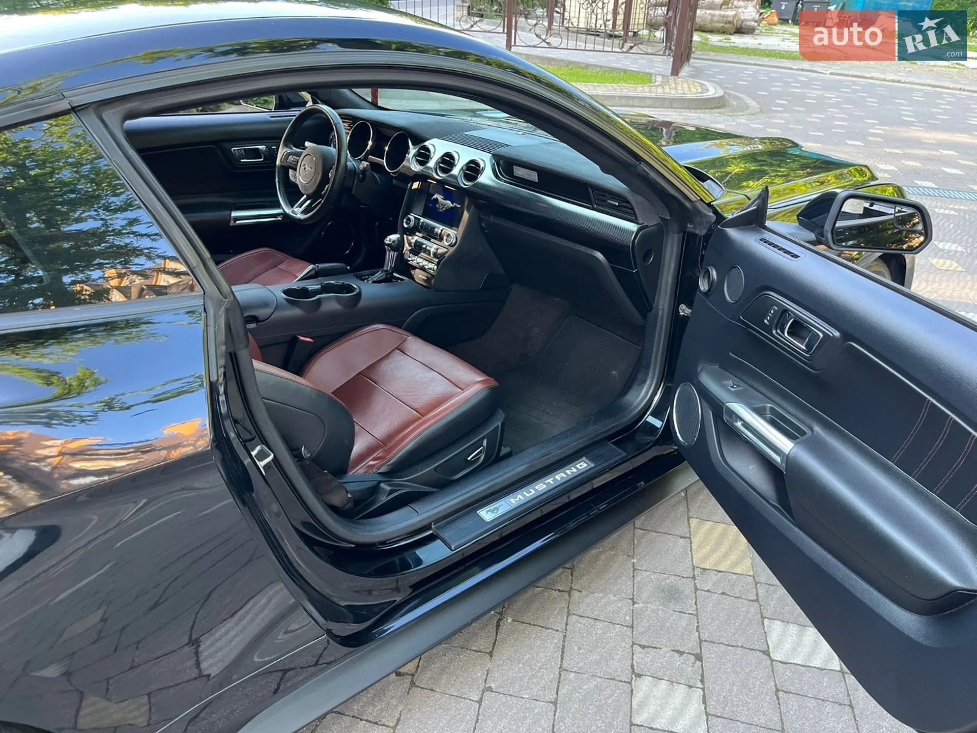 2016 Ford Mustang - мініатюра 19