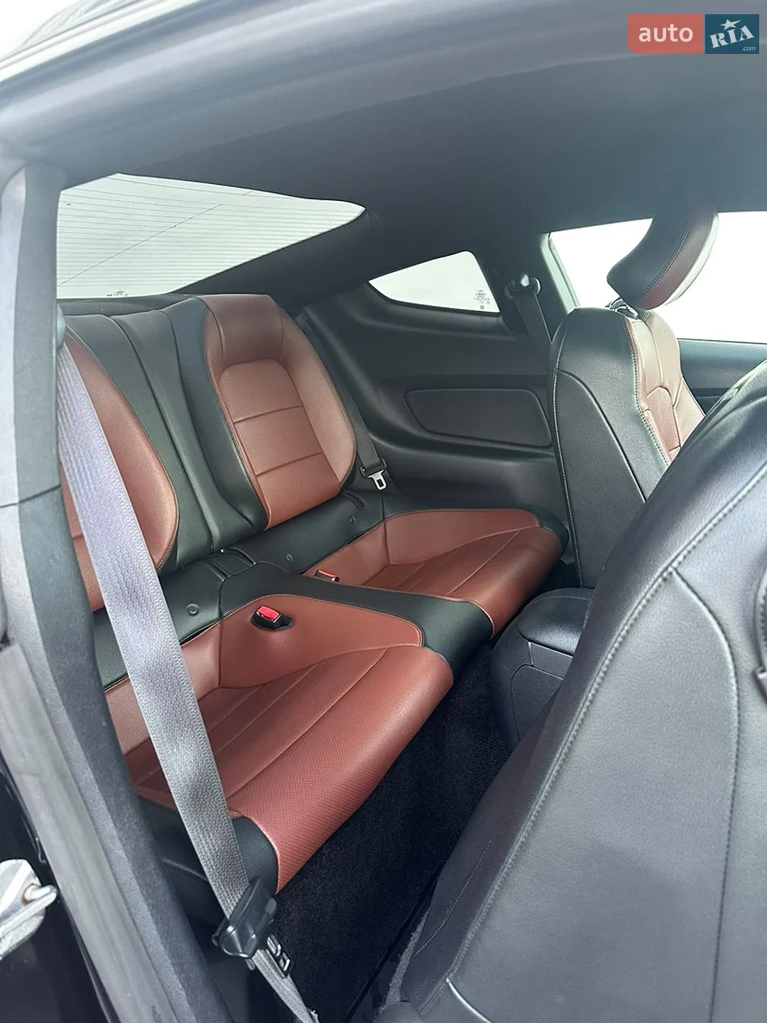 2014 Ford Mustang - мініатюра 12