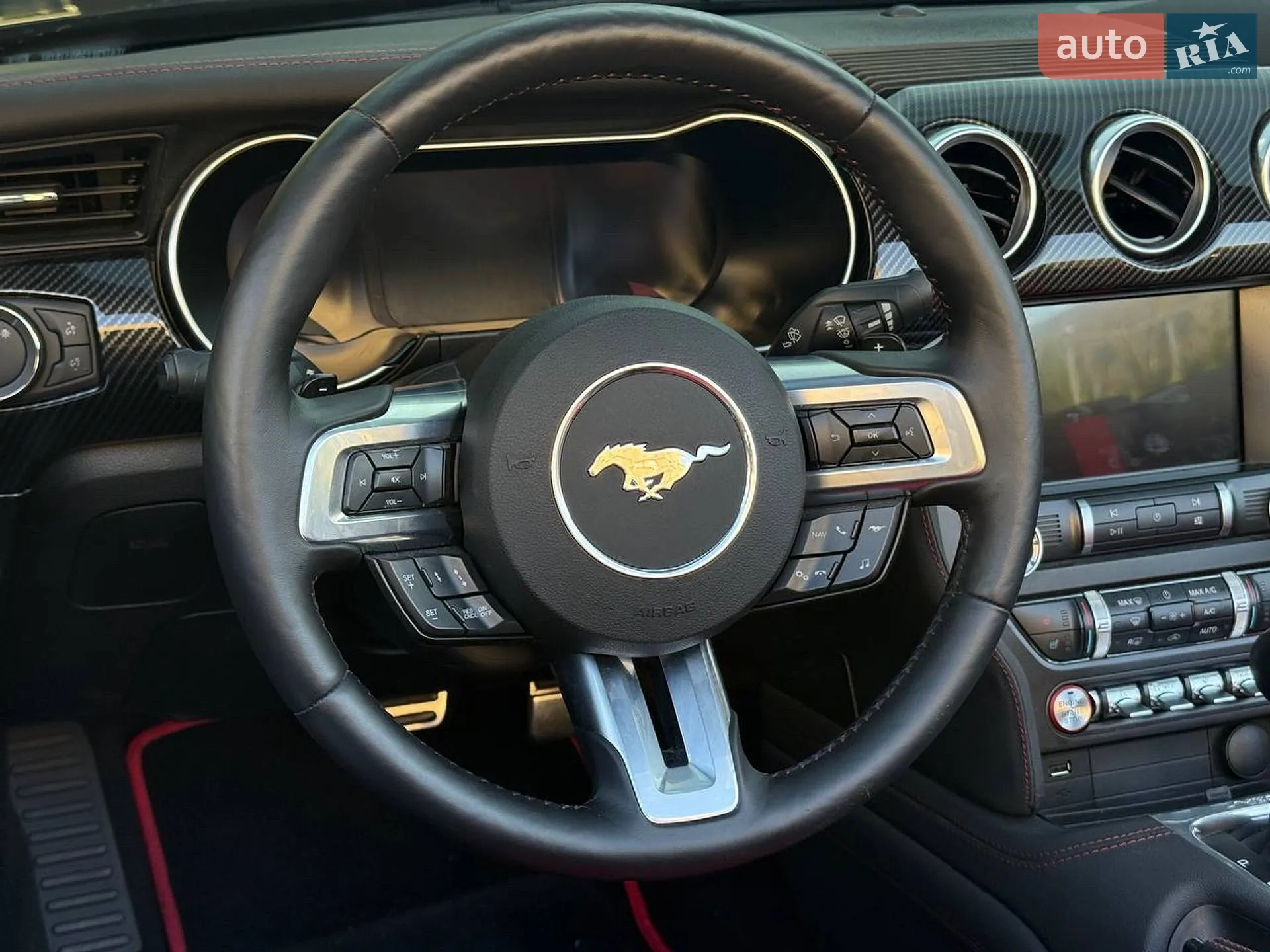 2022 Ford Mustang - мініатюра 7