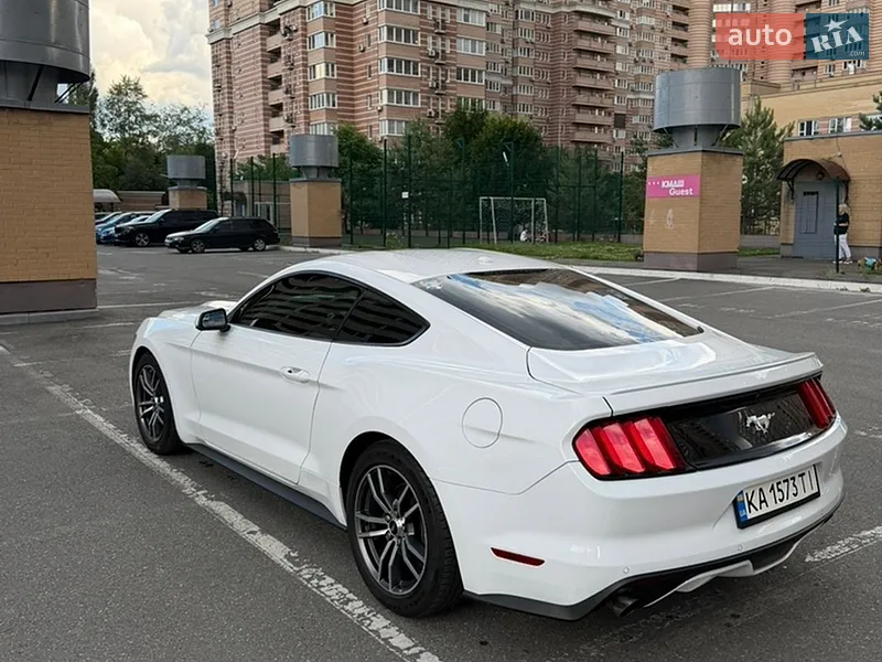 Ford Mustang 2017 VIN 1FA6P8TH2H5309138 фото оголошення 5 з 47