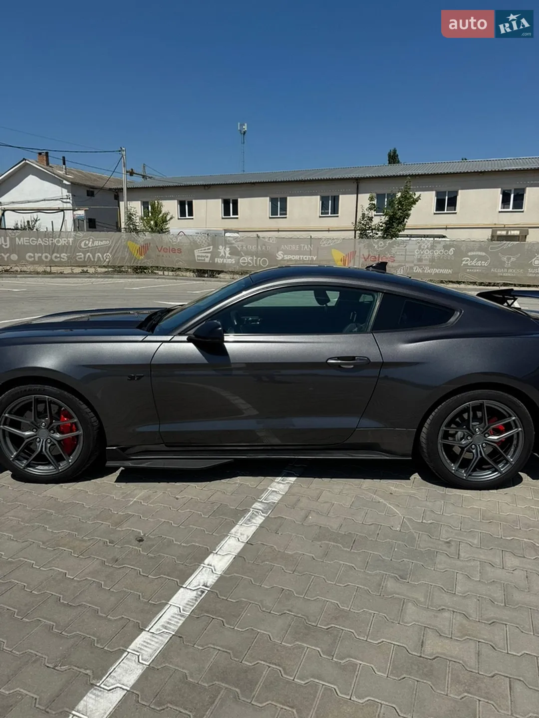 2017 Ford Mustang - мініатюра 3