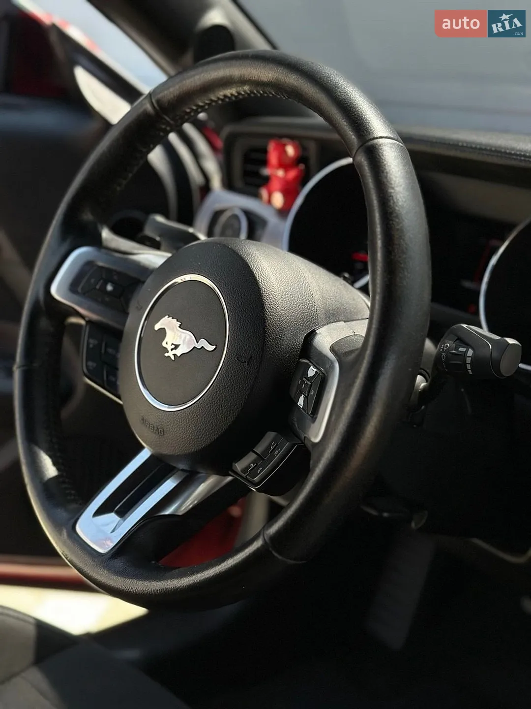 2015 Ford Mustang - мініатюра 10