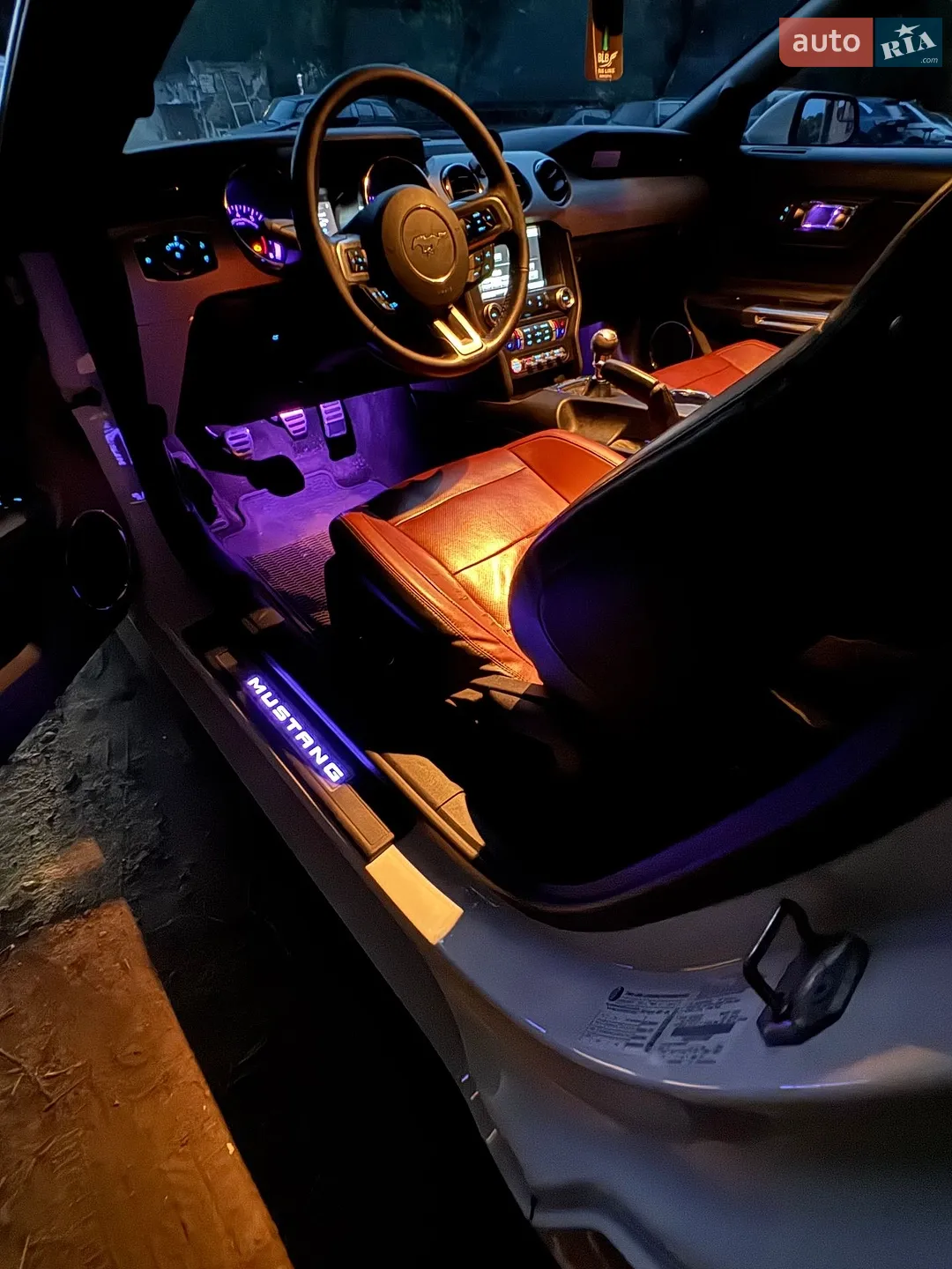 2015 Ford Mustang - мініатюра 10
