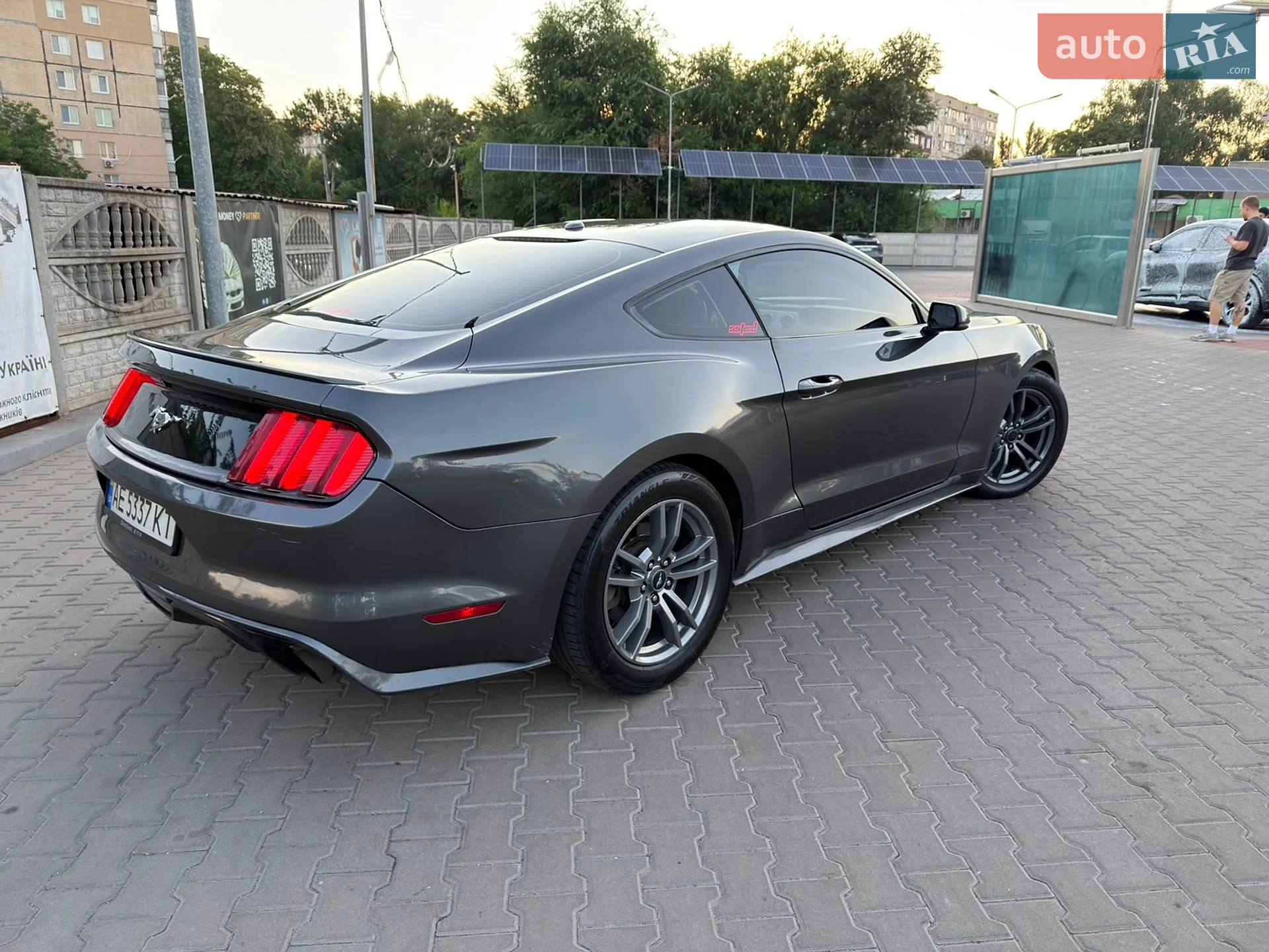 2015 Ford Mustang - мініатюра 3